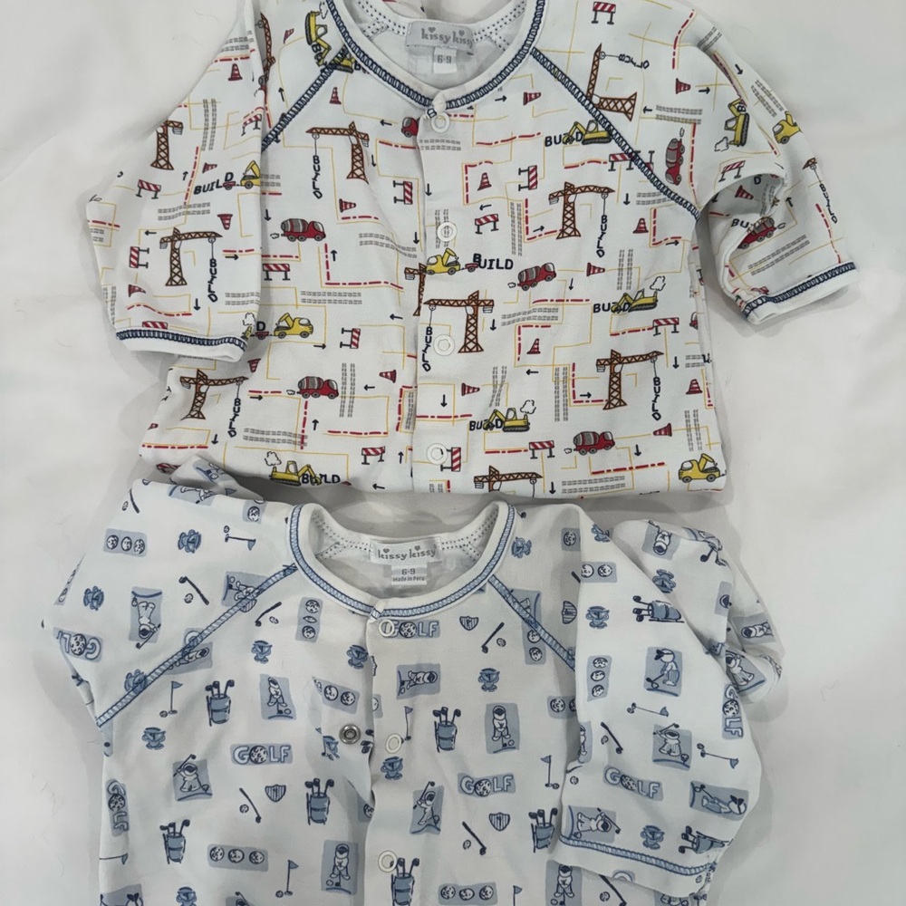 Bundle of 2 Kissy Kissy Onesies